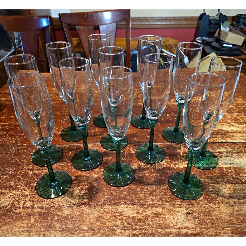 Vintage Libbey Domaine Green Juniper Champagne Flutes Glasses - Set of 12 leaves
